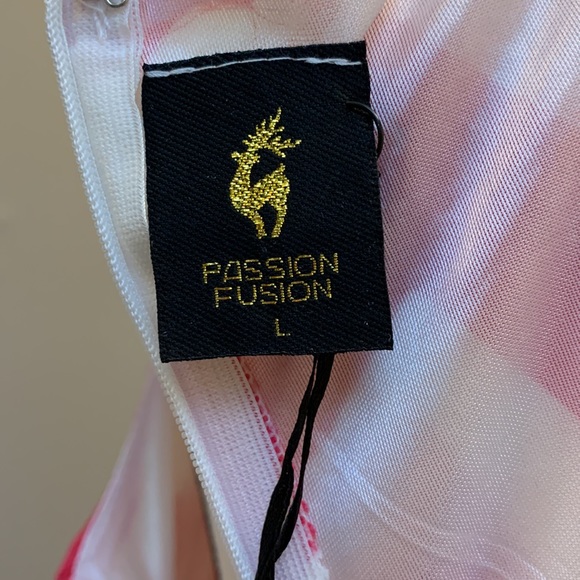 PASSION FUSION NWT - Picture 6 of 9